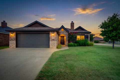 Photo of 6525 72nd Street, Lubbock, TX 79424 (MLS # 202614318)