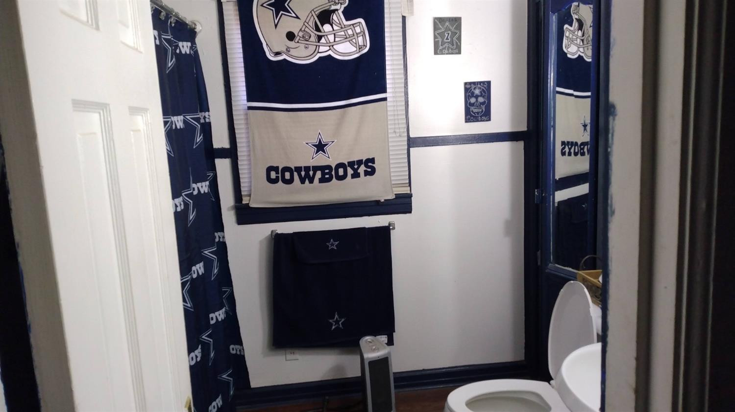 Lubbock, Texas 79411, United States, 2 Bedrooms Bedrooms, ,1 BathroomBathrooms,Residential,Active,18984