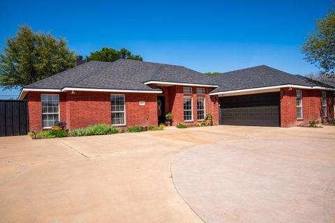 Photo of 2604 Madison Street, Lubbock, TX 79415 (MLS # 202605385)