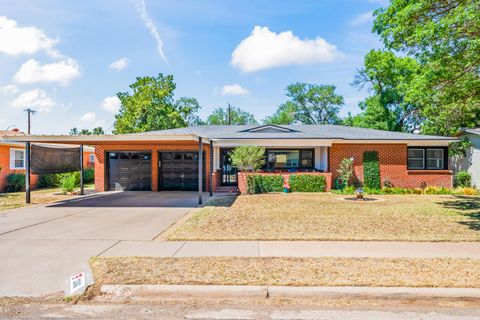 Photo of 3316 37th Street, Lubbock, TX 79413 (MLS # 202606235)