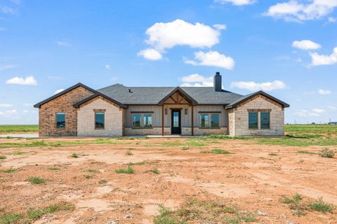 Photo of 706 E F M 597, Abernathy, TX 79311 (MLS # 202610356)
