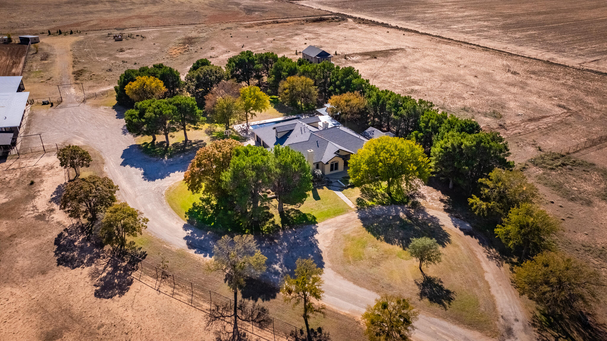 9009 County Rd 7500