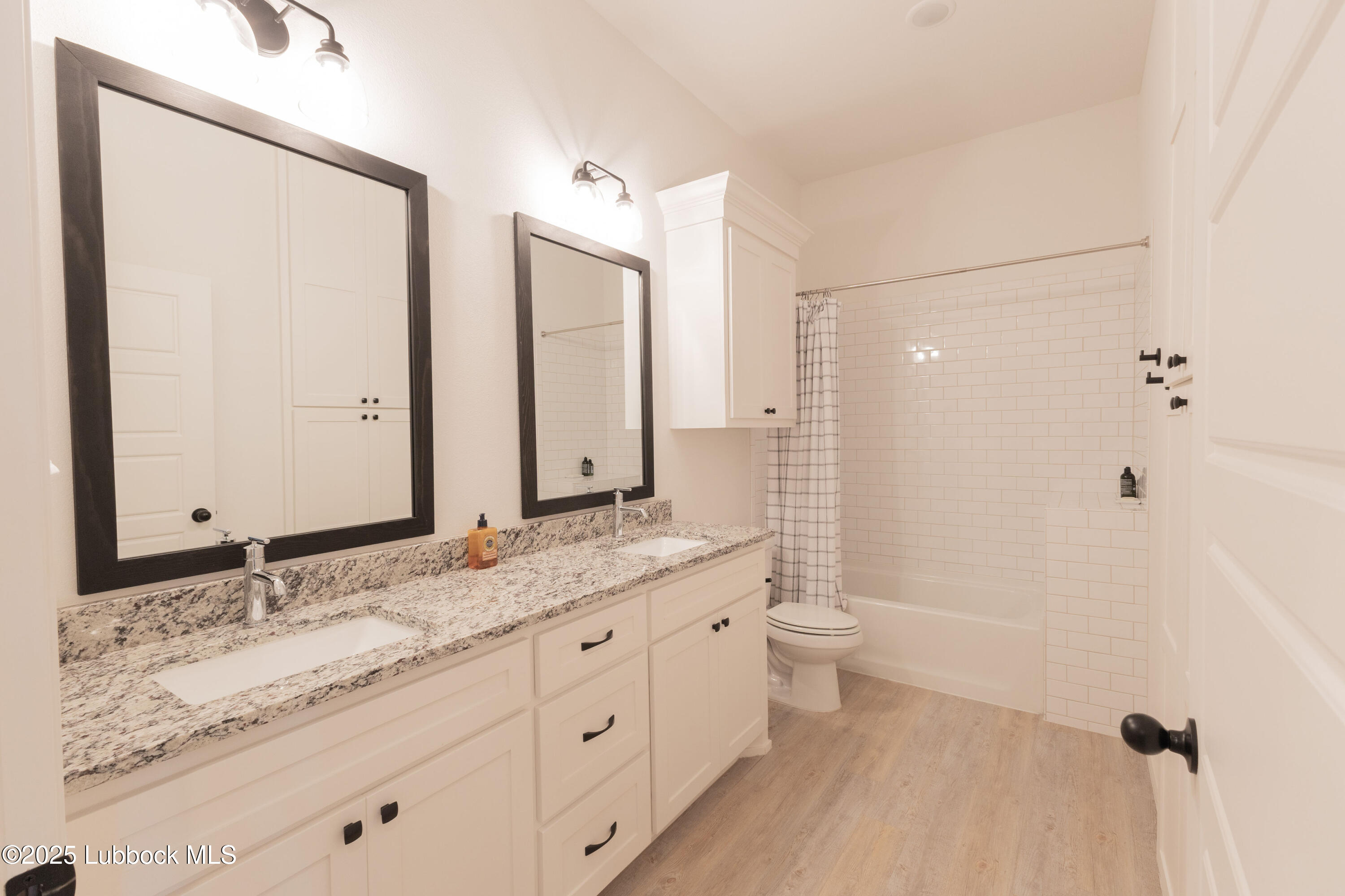 Lubbock, Texas 79423, United States, 3 Bedrooms Bedrooms, ,2 BathroomsBathrooms,Residential,Active,141564