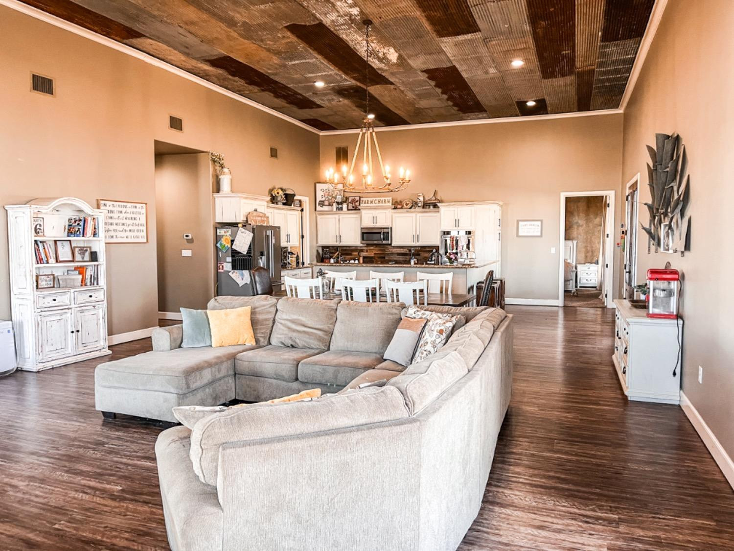 1280 County Road 11 Road