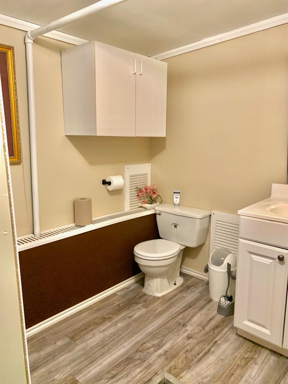 Ralls, Texas 79357, United States, ,Commercial,Active,44552