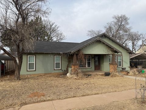 1916 N 3rd Street Tahoka TX 79373