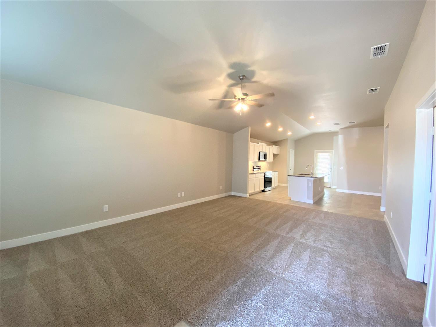 13806 Avenue Q - Photo 2