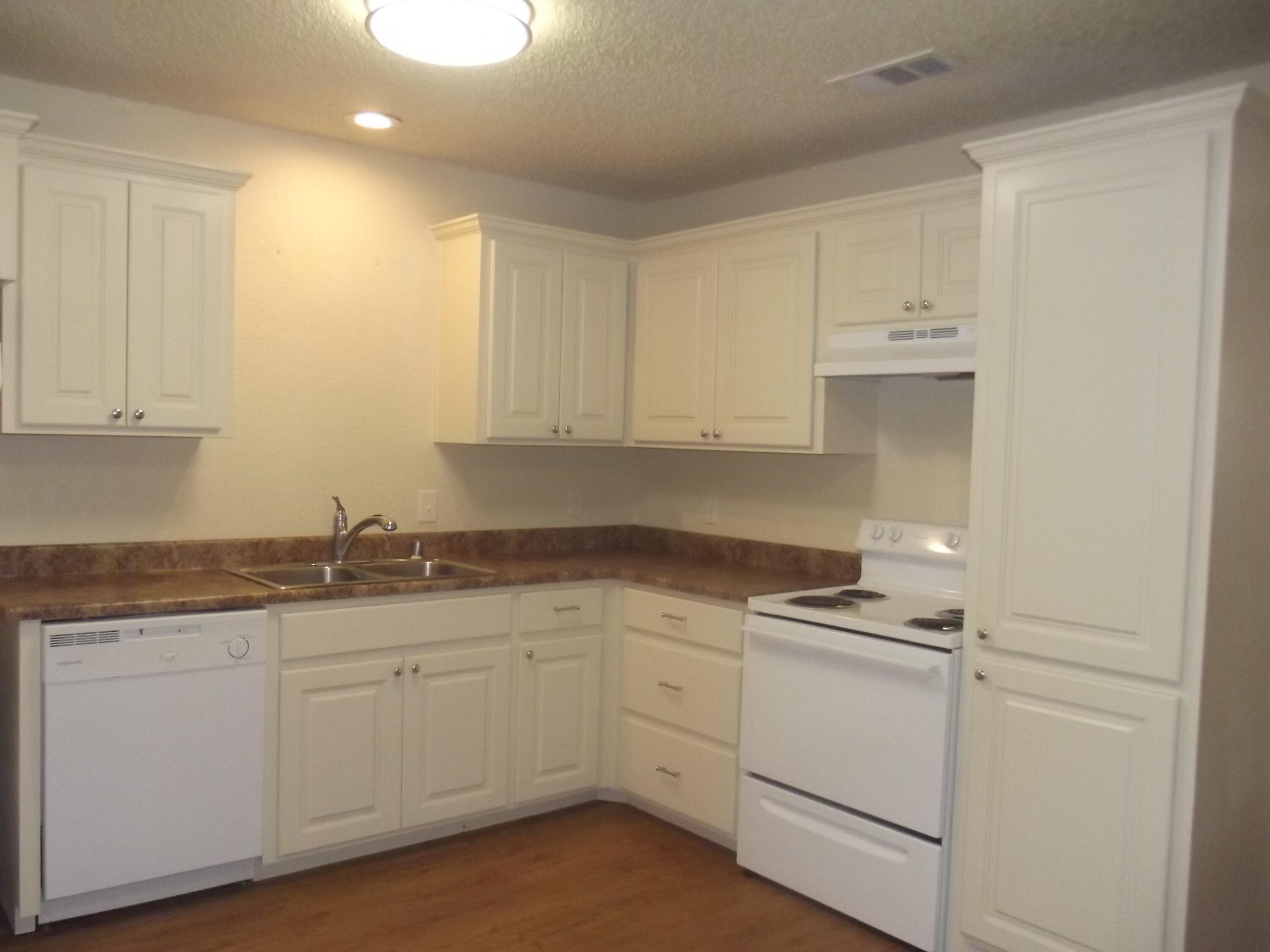 6507 21st Street - Photo 4