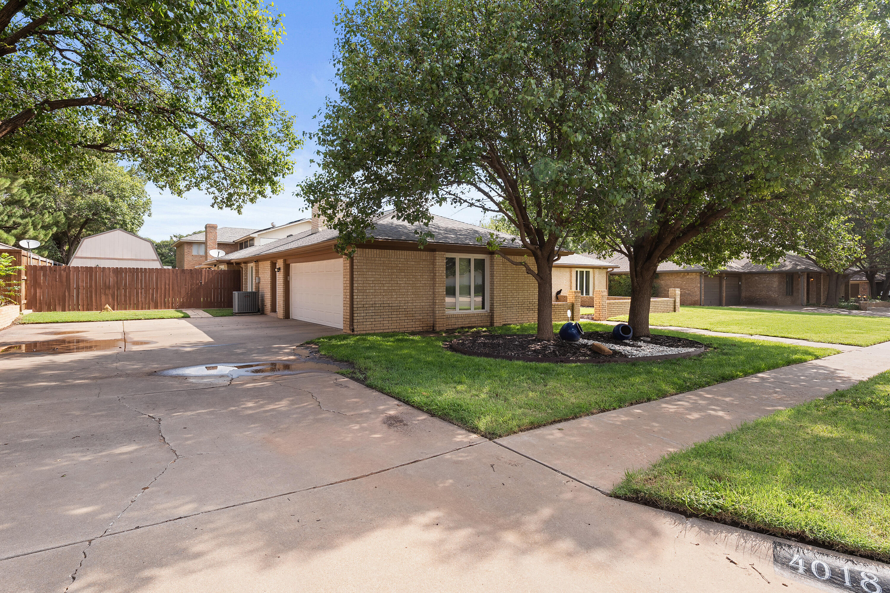 4018 88th Place