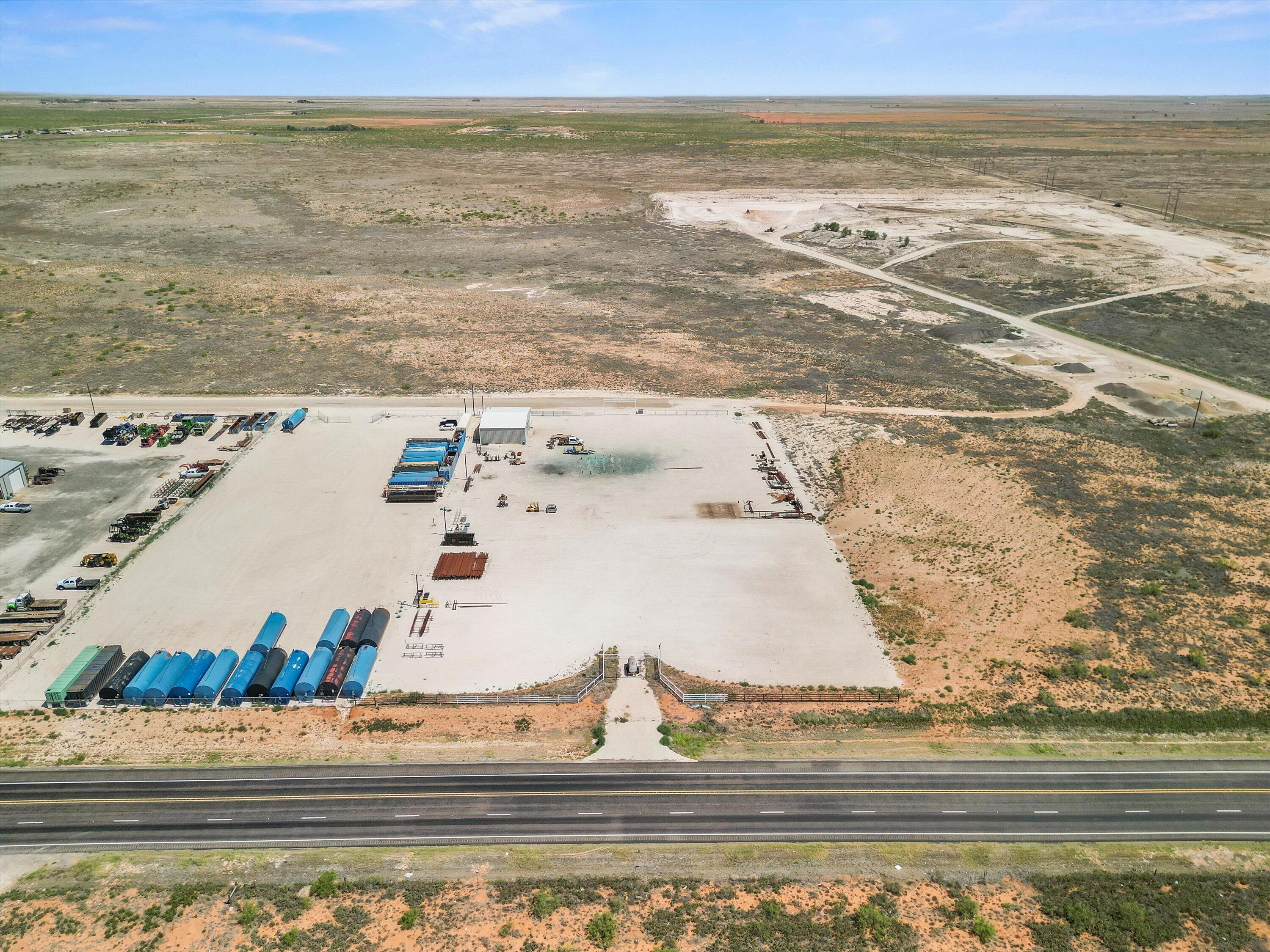 1563 Highway 82