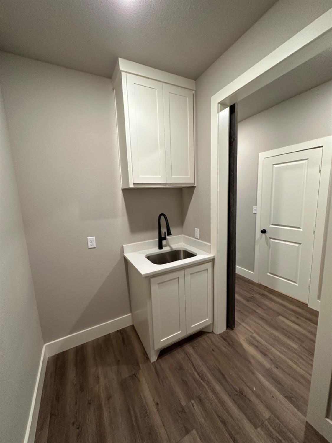 Lubbock, Texas 79416, United States, 4 Bedrooms Bedrooms, ,3 BathroomsBathrooms,Residential,Active,53117