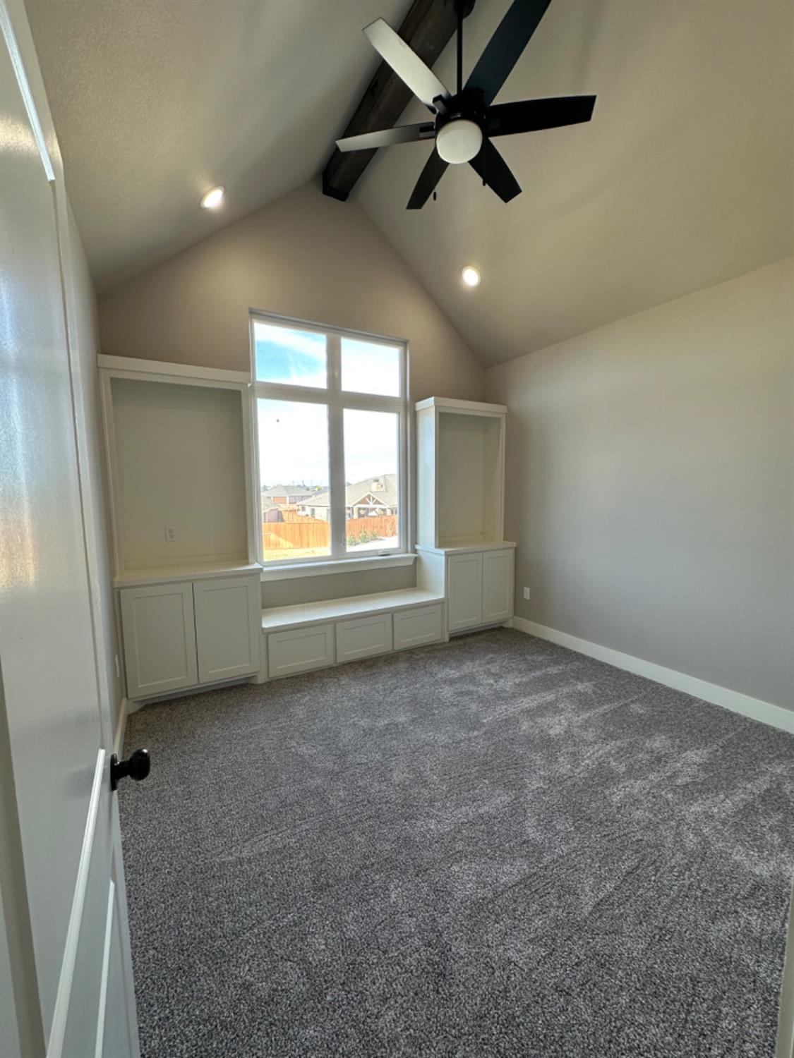 Lubbock, Texas 79416, United States, 4 Bedrooms Bedrooms, ,3 BathroomsBathrooms,Residential,Active,53117