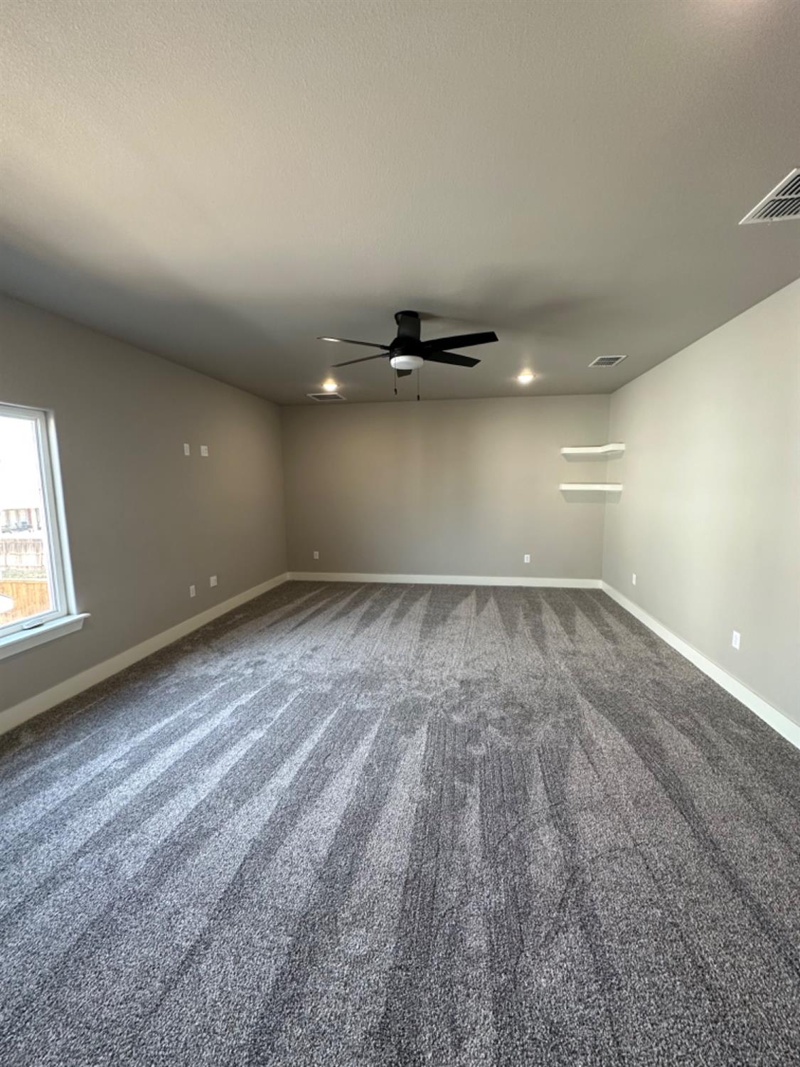 Lubbock, Texas 79416, United States, 4 Bedrooms Bedrooms, ,3 BathroomsBathrooms,Residential,Active,53117