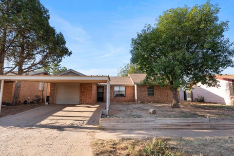 Photo of 317 E 15th Street, Wolfforth, TX 79382 (MLS # 202612541)
