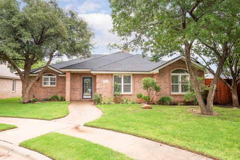 Photo of 10907 Raleigh Avenue, Lubbock, TX 79424 (MLS # 202609322)