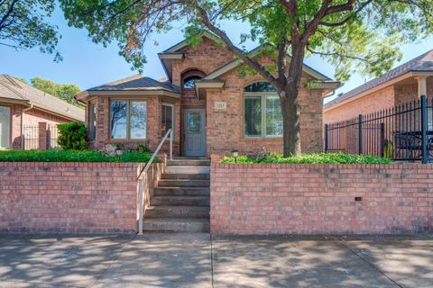 Photo of 3215 63rd Street, Lubbock, TX 79413 (MLS # 202605578)
