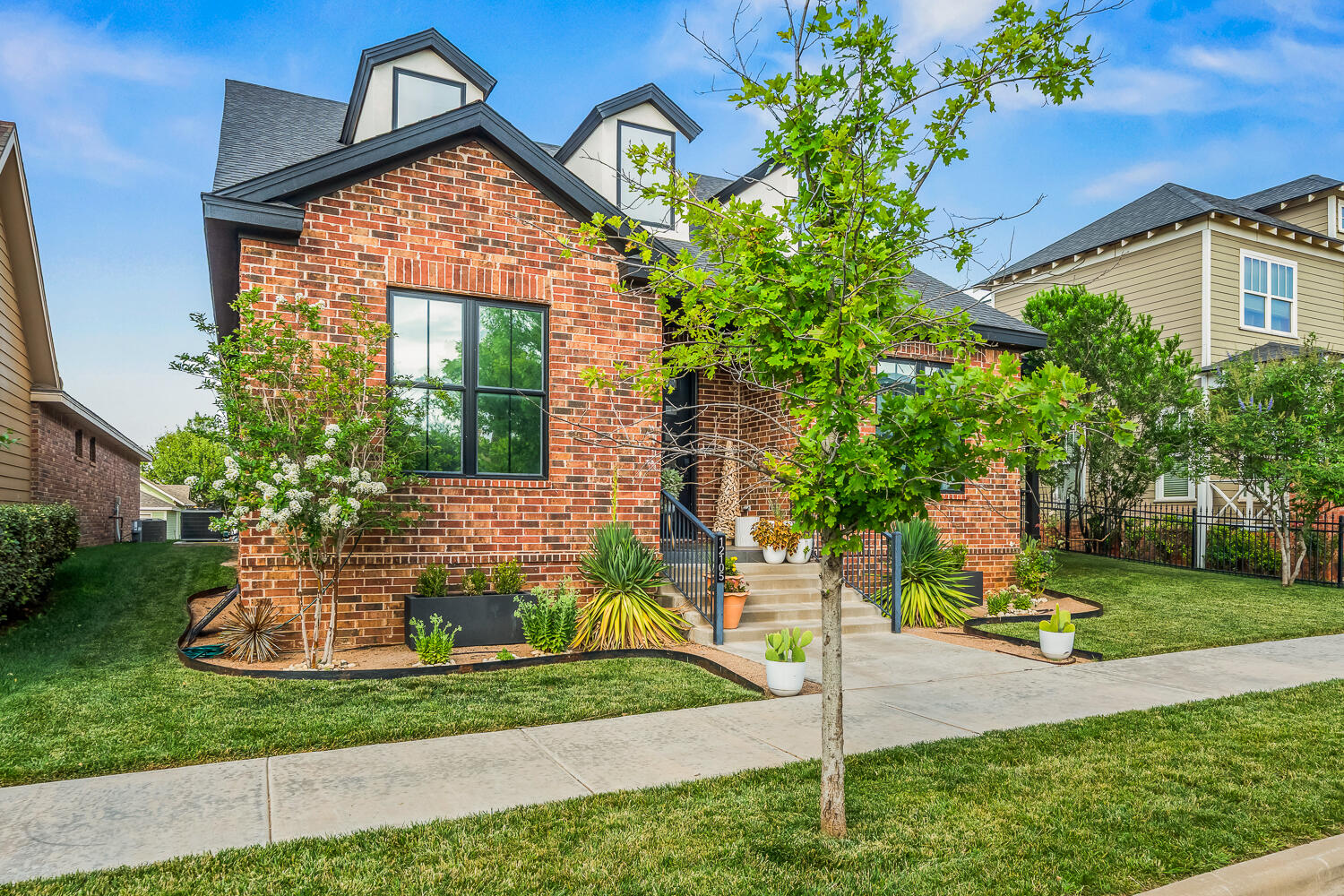 12105 Topeka Avenue