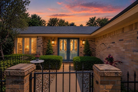Photo of 5006 94th Street, Lubbock, TX 79424 (MLS # 202613479)