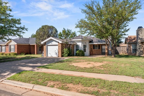 Photo of 9612 Elkhart Avenue, Lubbock, TX 79424 (MLS # 202613463)
