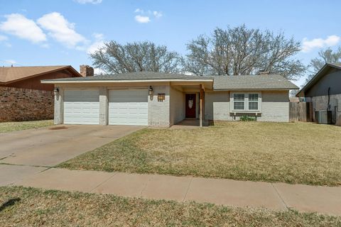 Photo of 5736 2nd Place, Lubbock, TX 79416 (MLS # 202603593)