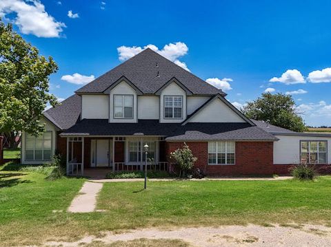 7602 County Rd 3300 Idalou TX 79329