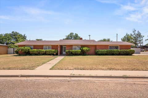 Photo of 1608 E Cardwell Street, Brownfield, TX 79316 (MLS # 202611349)