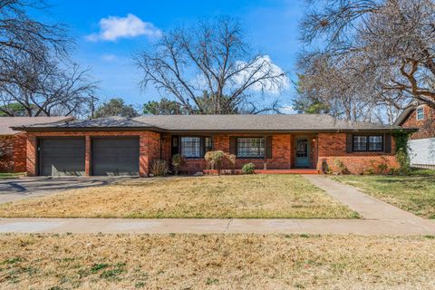 Photo of 3206 56th Street, Lubbock, TX 79413 (MLS # 202605469)