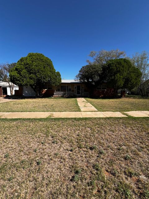 A home in Brownfield