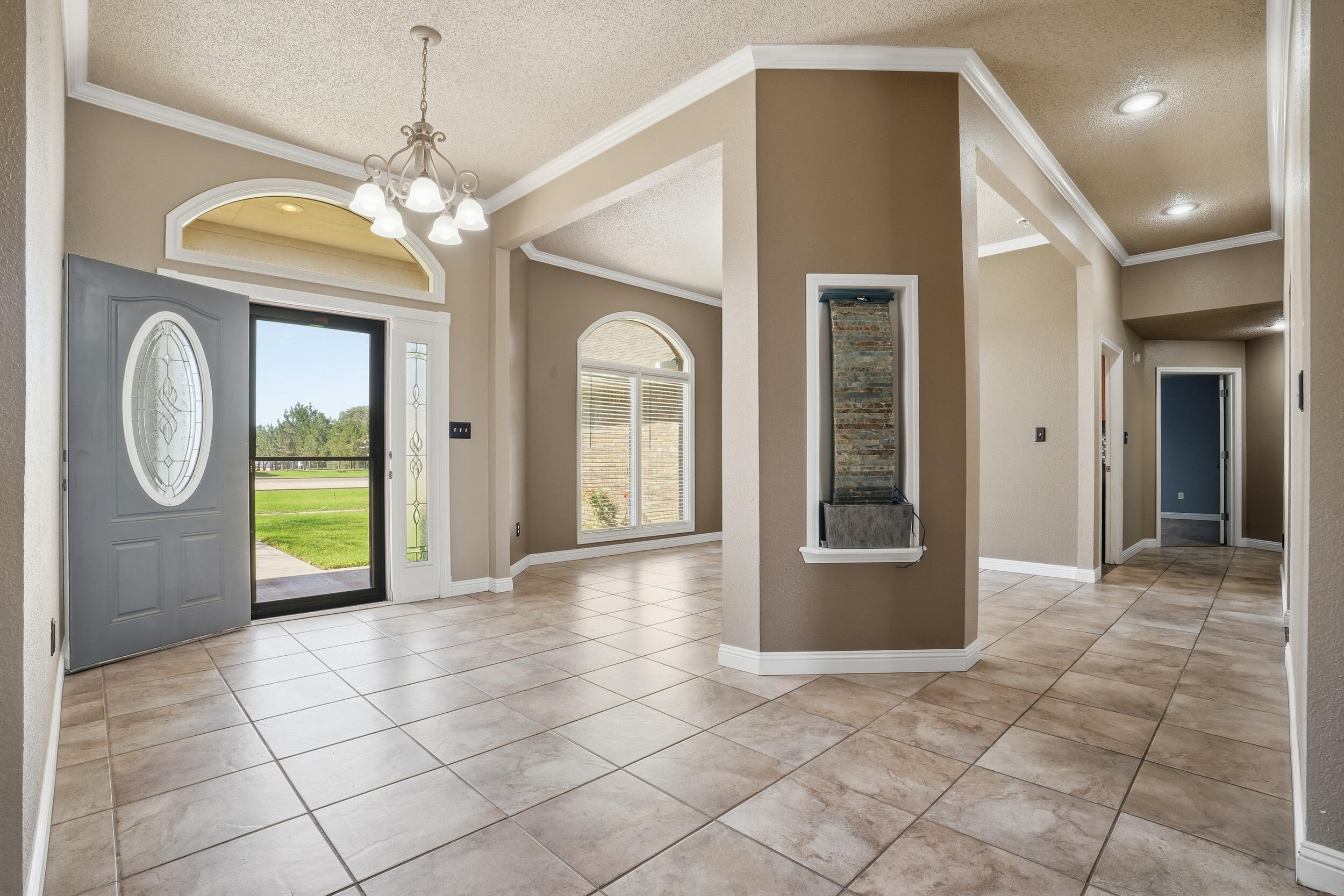 3106 County Road 7650 - Photo 2