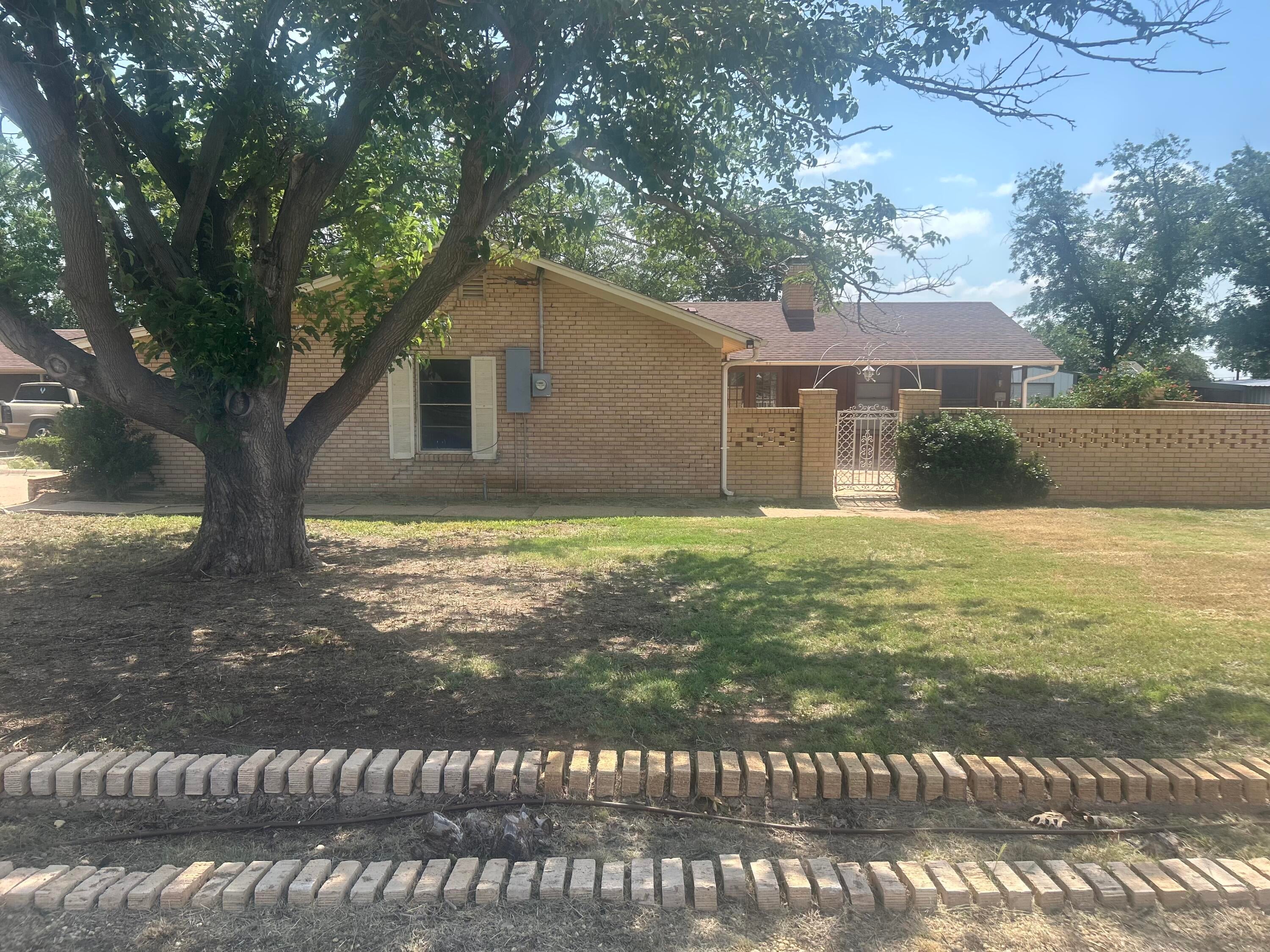 3610 Avenue V - Photo 4