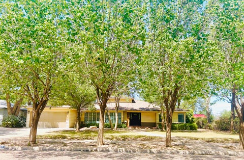 Photo of 4510 21st Street, Lubbock, TX 79407 (MLS # 202612951)