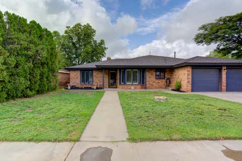 Photo of 5729 68th Street, Lubbock, TX 79424 (MLS # 202609931)