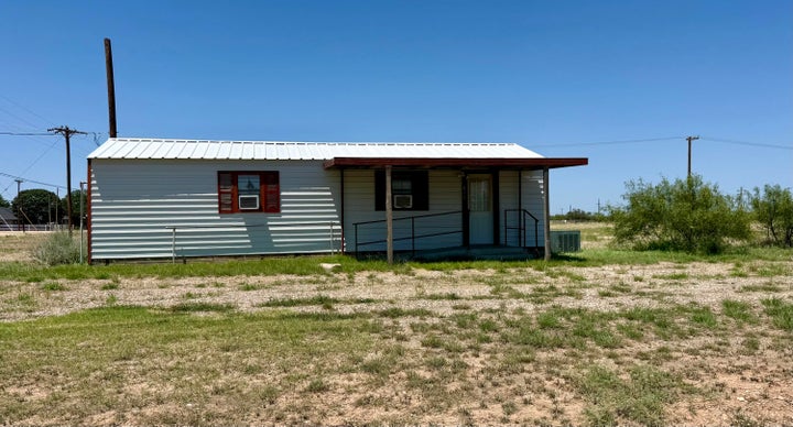 Photo 1 of 8 — 820 NORTH AVE S N Avenue, Post, TX 79356