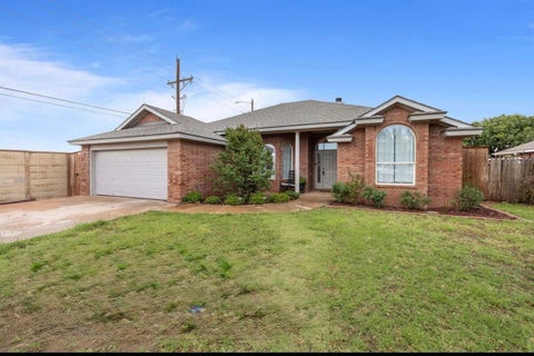Photo of 6501 86th Street, Lubbock, TX 79424 (MLS # 202607728)
