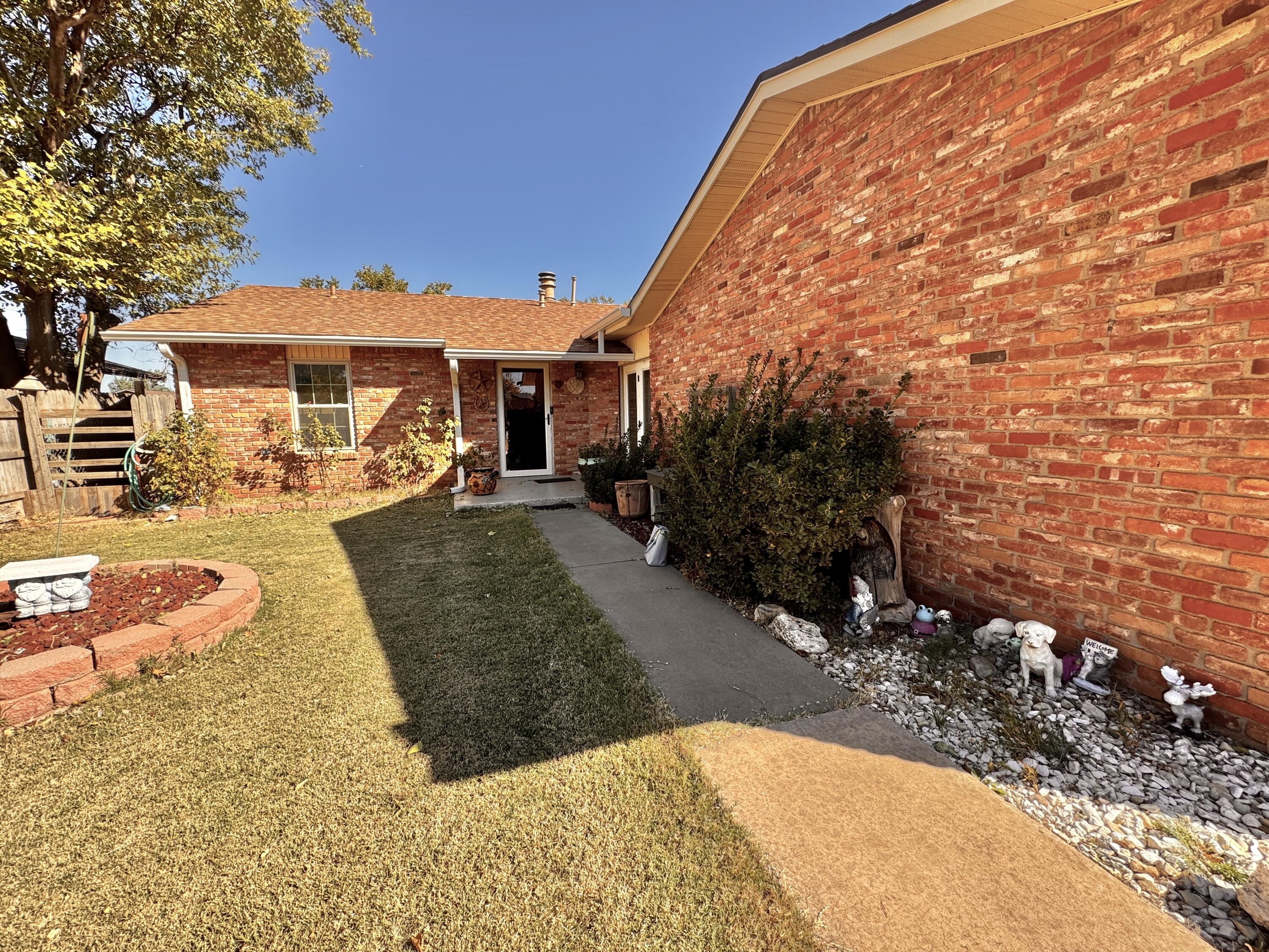 3902 Sides Street, Plainview, TX, 79072 1 3902 Sides Street