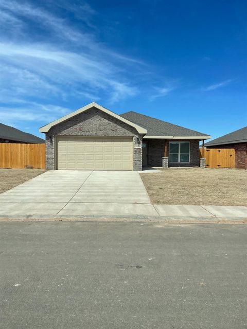 Photo of 8430 10th Place, Lubbock, TX 79416 (MLS # 202609817)