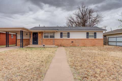 Photo of 403 E 19th Street, Littlefield, TX 79339 (MLS # 202607809)