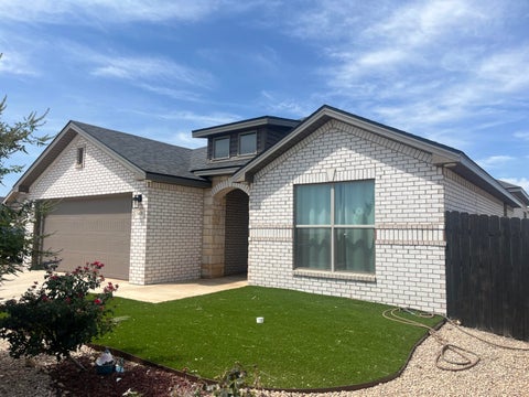 Photo of 3401 Corpus Avenue, Wolfforth, TX 79382 (MLS # 202612030)