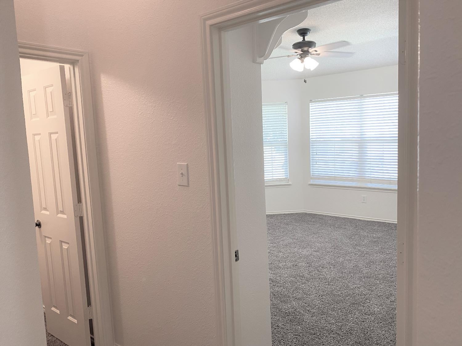 6521 8th Street - Photo 3