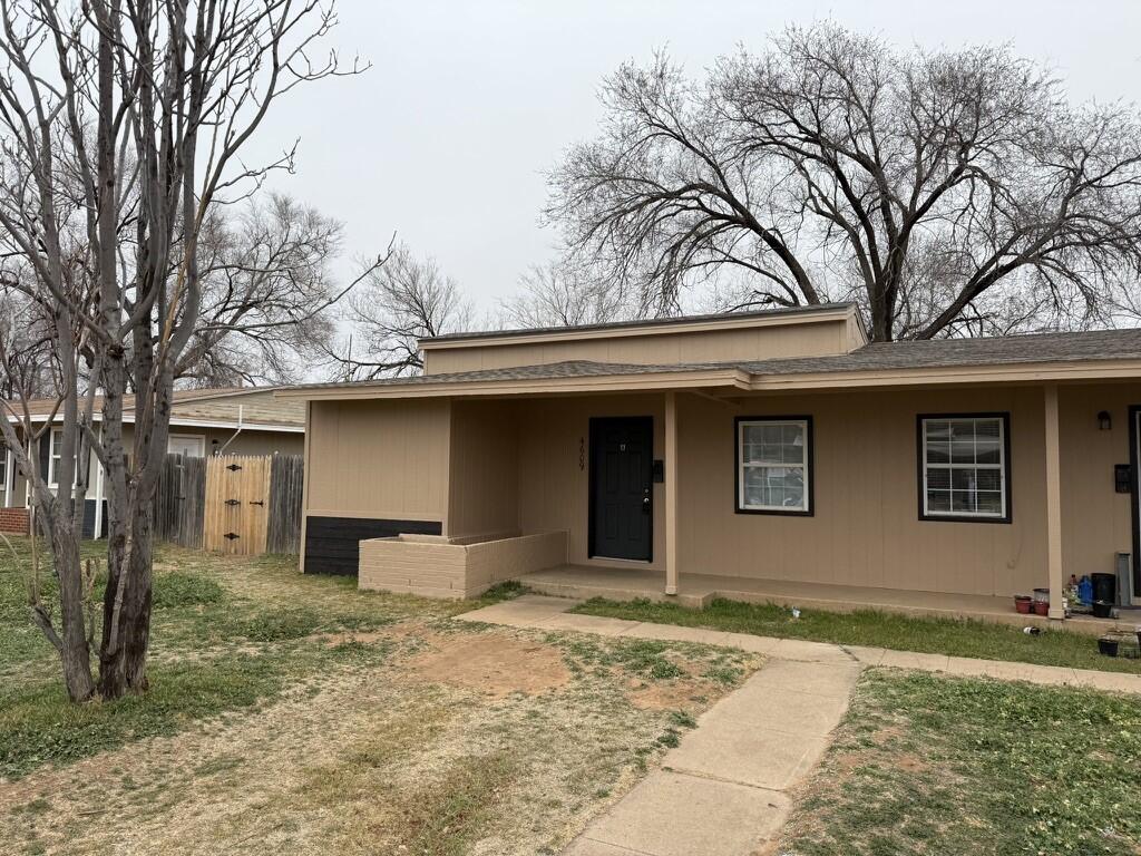4609 Belton Unit A front