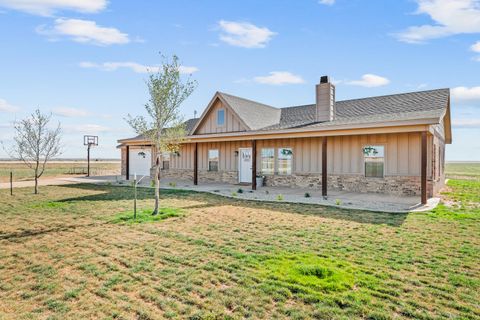 Photo of 12301 County Road 3500, Slaton, TX 79364 (MLS # 202605767)