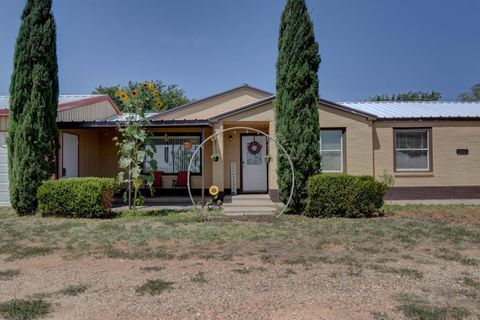 A home in Brownfield