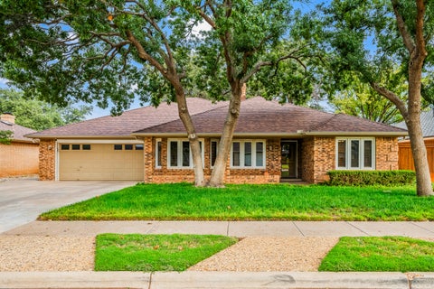 Photo of 5810 78th Street, Lubbock, TX 79424 (MLS # 202613762)