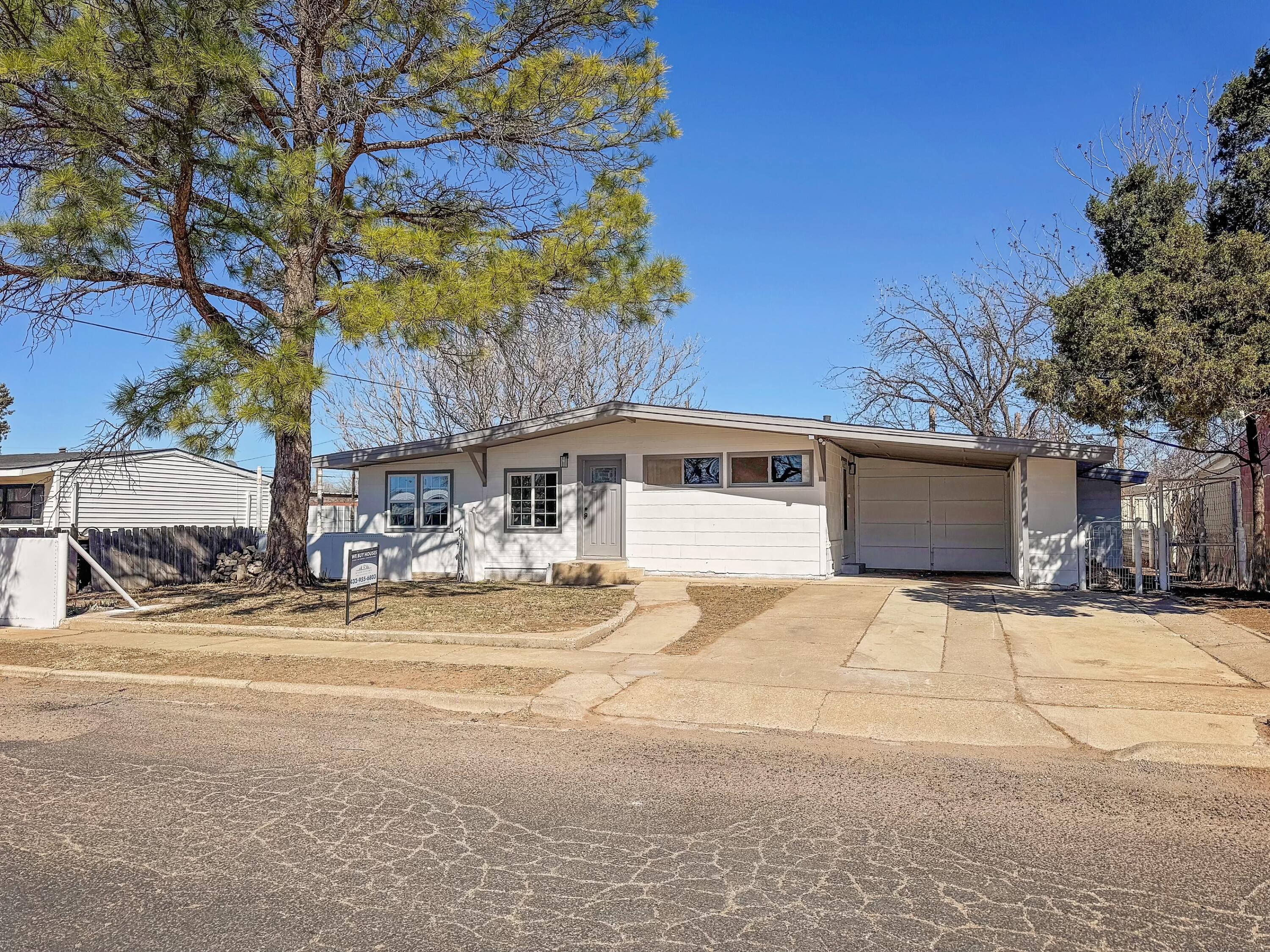 305 Duvall, Denver City, TX, 79323 1 305 Duvall