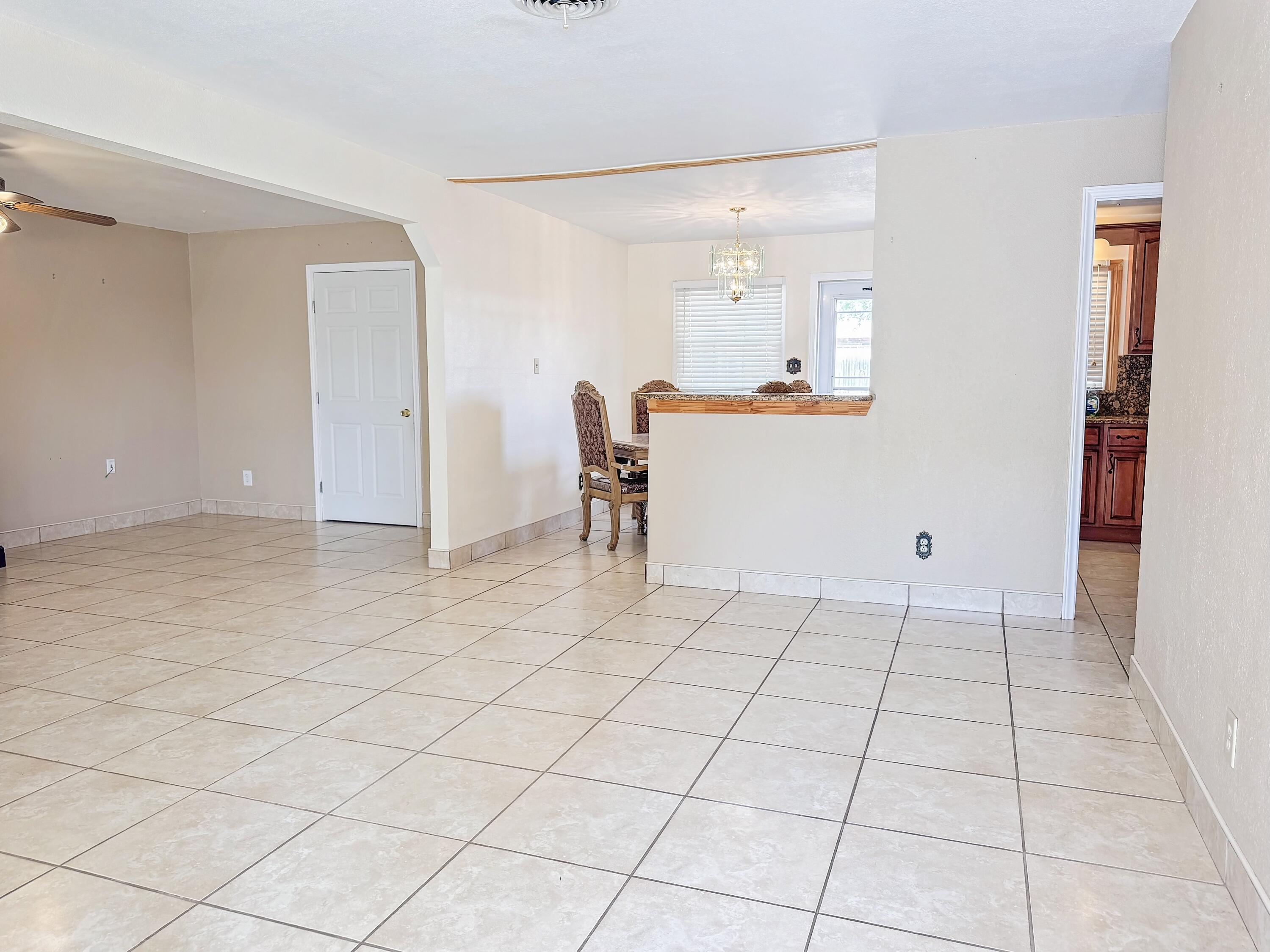 413 E Dogwood Street