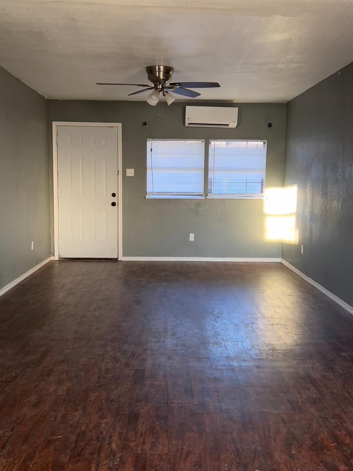 Lubbock, Texas 79403, United States, 2 Bedrooms Bedrooms, ,1 BathroomBathrooms,Residential,Active,13376