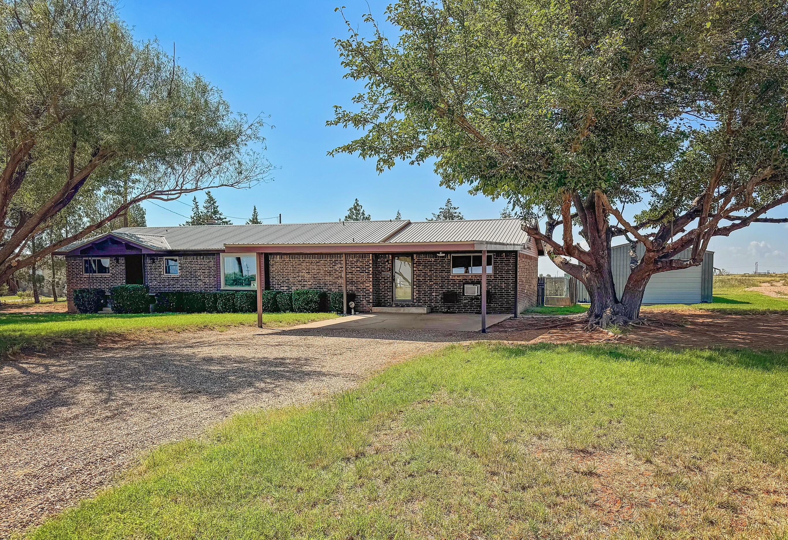 1752 Co Rd 370, Denver City, TX, 79323 3 1752 Co Rd 370