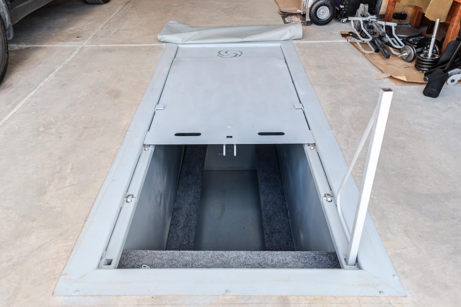 Lubbock, Texas 79424, United States, 4 Bedrooms Bedrooms, ,3 BathroomsBathrooms,Residential,Contingent,46755