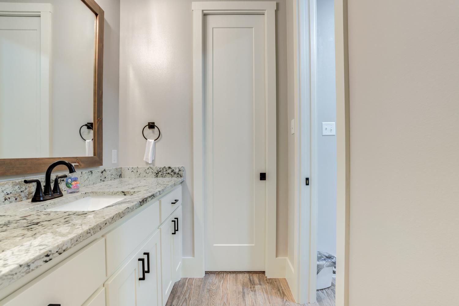 Lubbock, Texas 79424, United States, 4 Bedrooms Bedrooms, ,3 BathroomsBathrooms,Residential,Contingent,46755