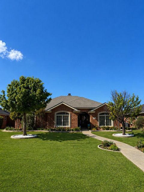 Photo of 5828 101st Street, Lubbock, TX 79424 (MLS # 202605379)